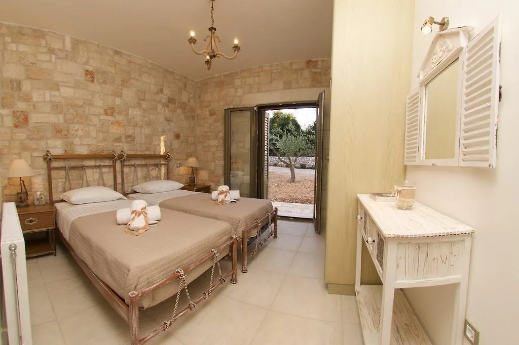 Forest Villas Kefalonia Logarata 0*,  Yunanistan