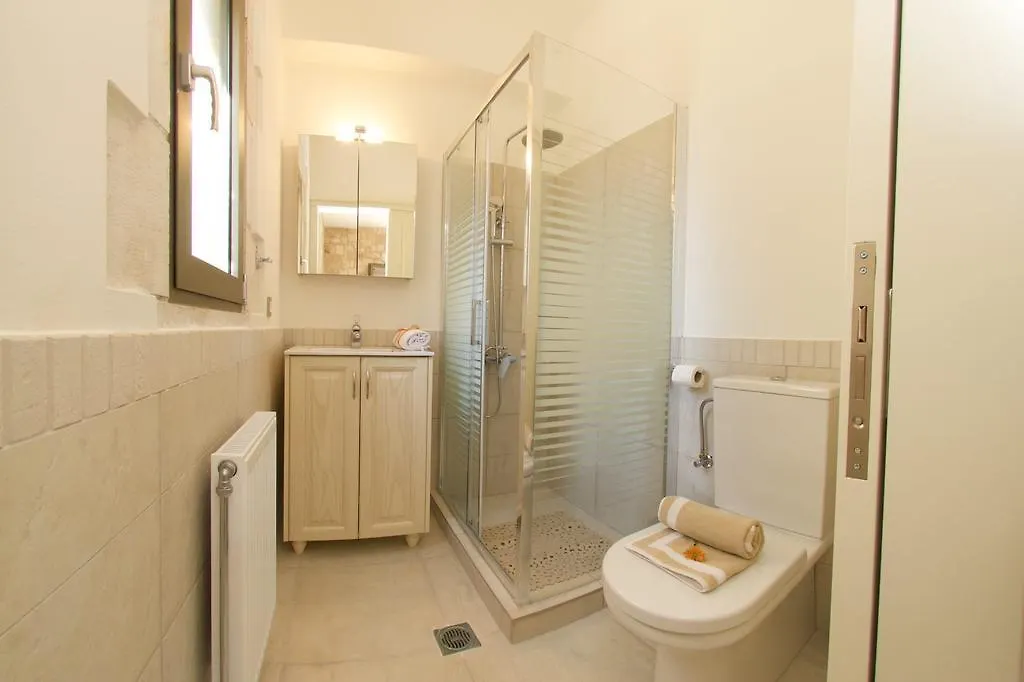 Forest Villas Kefalonia Logarata