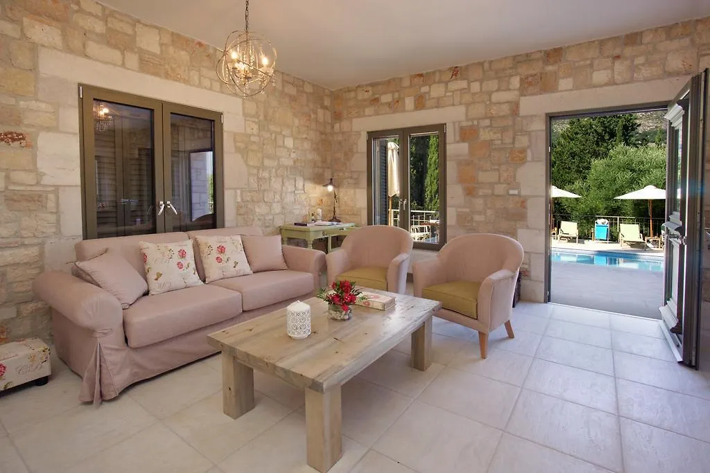 Forest Villas Kefalonia Logarata