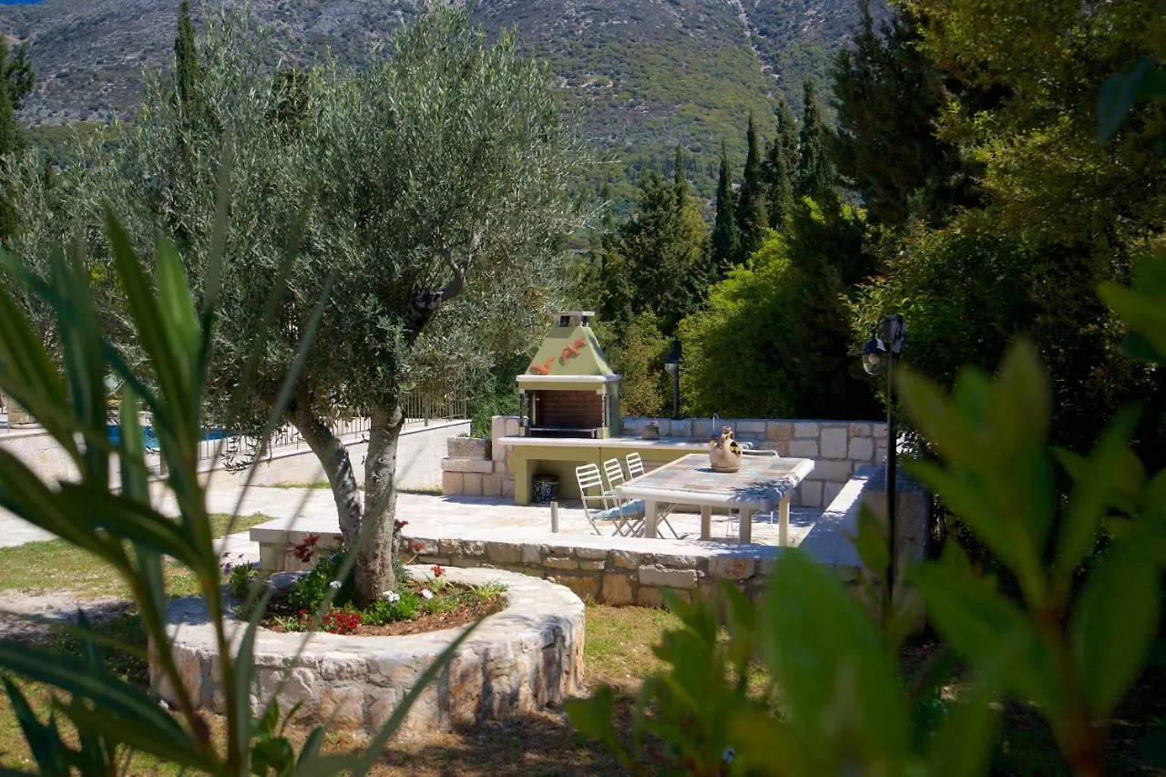 Forest Villas Kefalonia Logarata اليونان