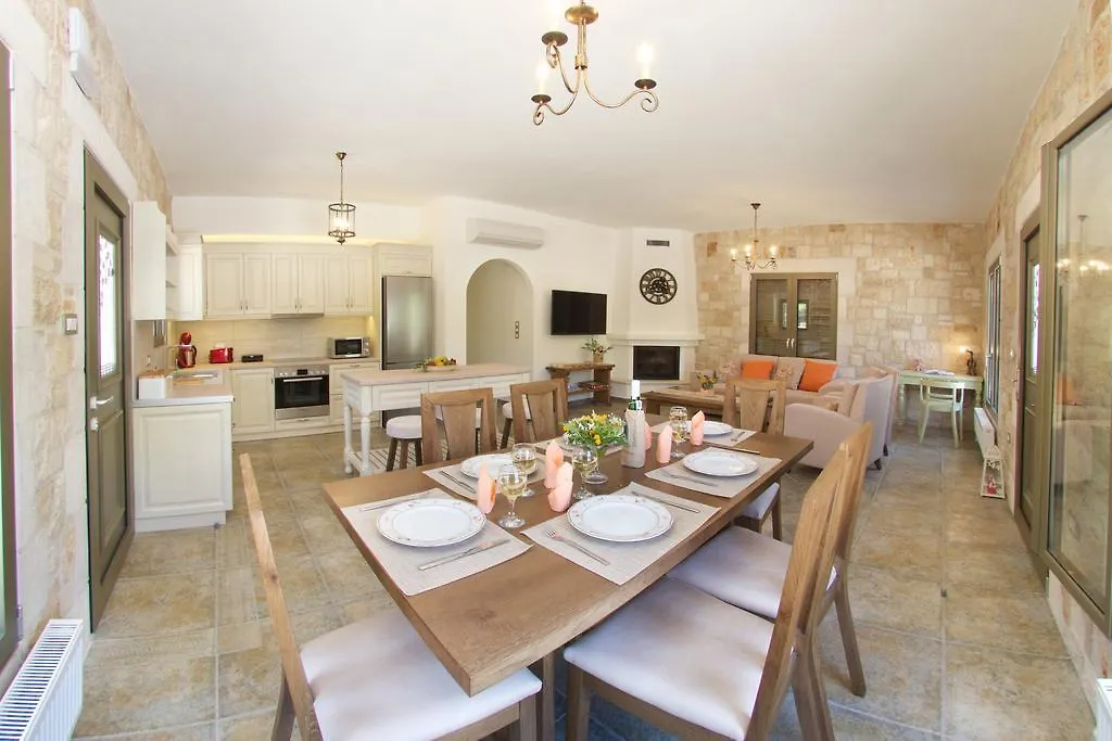 Forest Villas Kefalonia Logarata